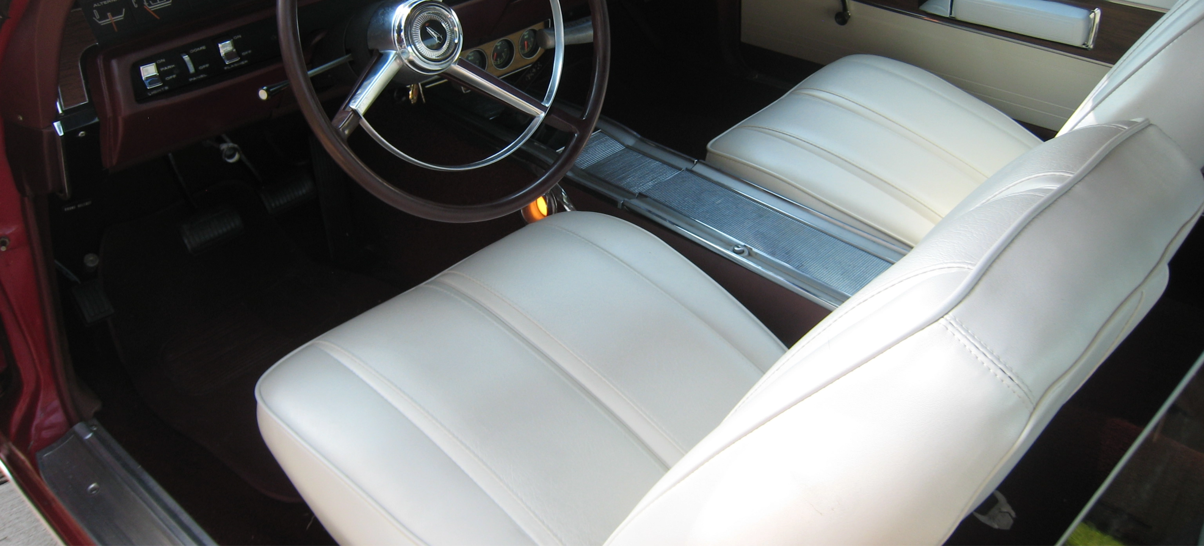 79/80 DLX CLOTH BKTS - BLACK – Legendary Auto Interiors